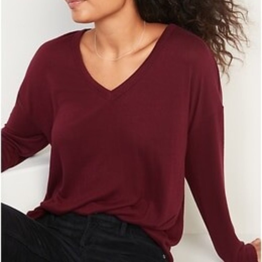 New Oversized Cozy-Knit V-Neck Long-Sleeve T-Shirt for Women Plus 2x Old Navy